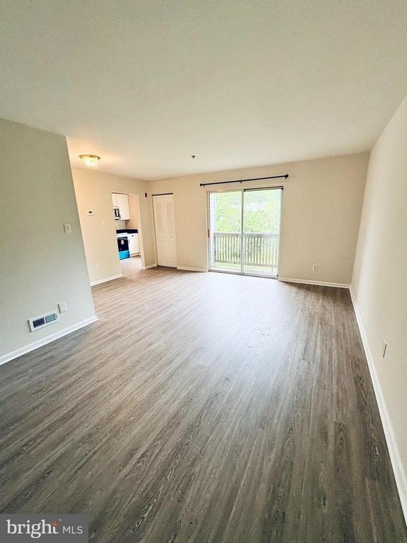 221b Highland Boulevard - Photo 1