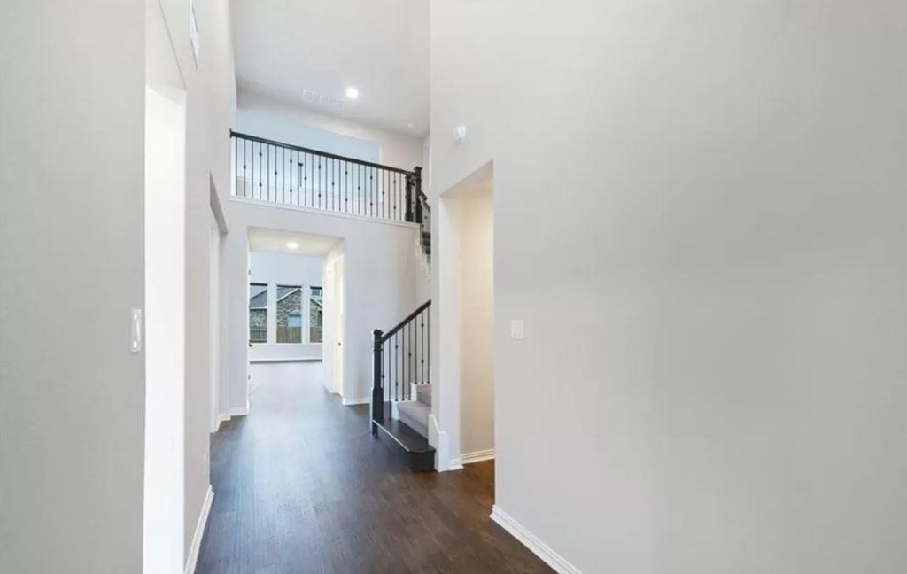 3457 Francisco Way - Photo 1