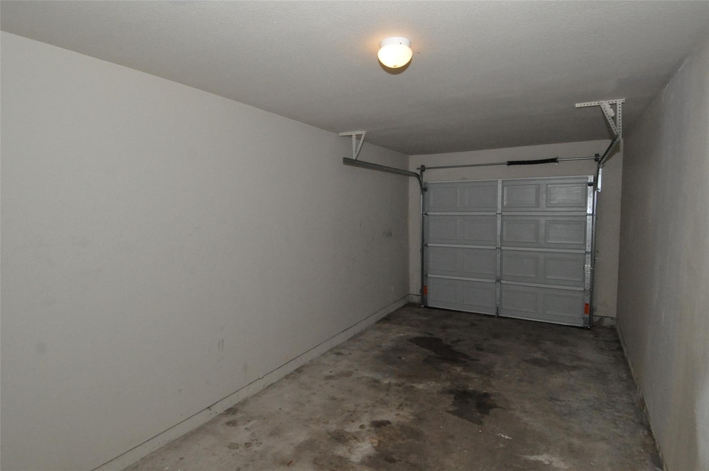 12304 Abney Dr - Photo 10