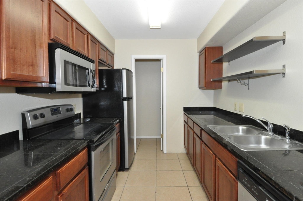 12304 Abney Dr - Photo 6
