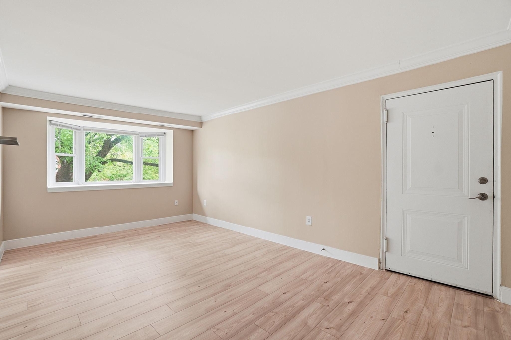 2841 Gainesville Street Se - Photo 1