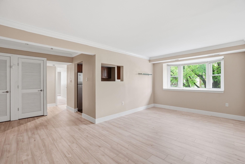 2841 Gainesville Street Se - Photo 0