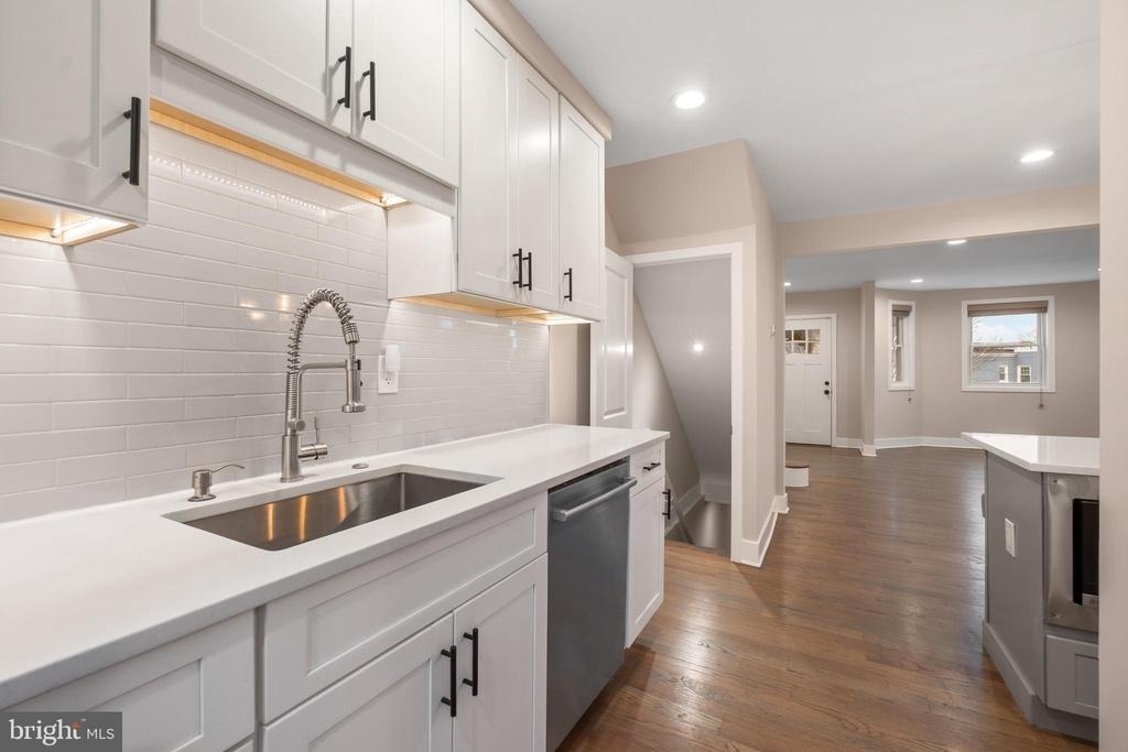 50 53rd Street Se - Photo 9