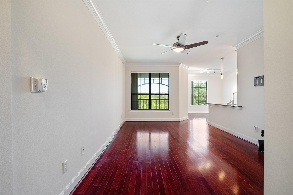 7701 Rialto Blvd - Photo 4