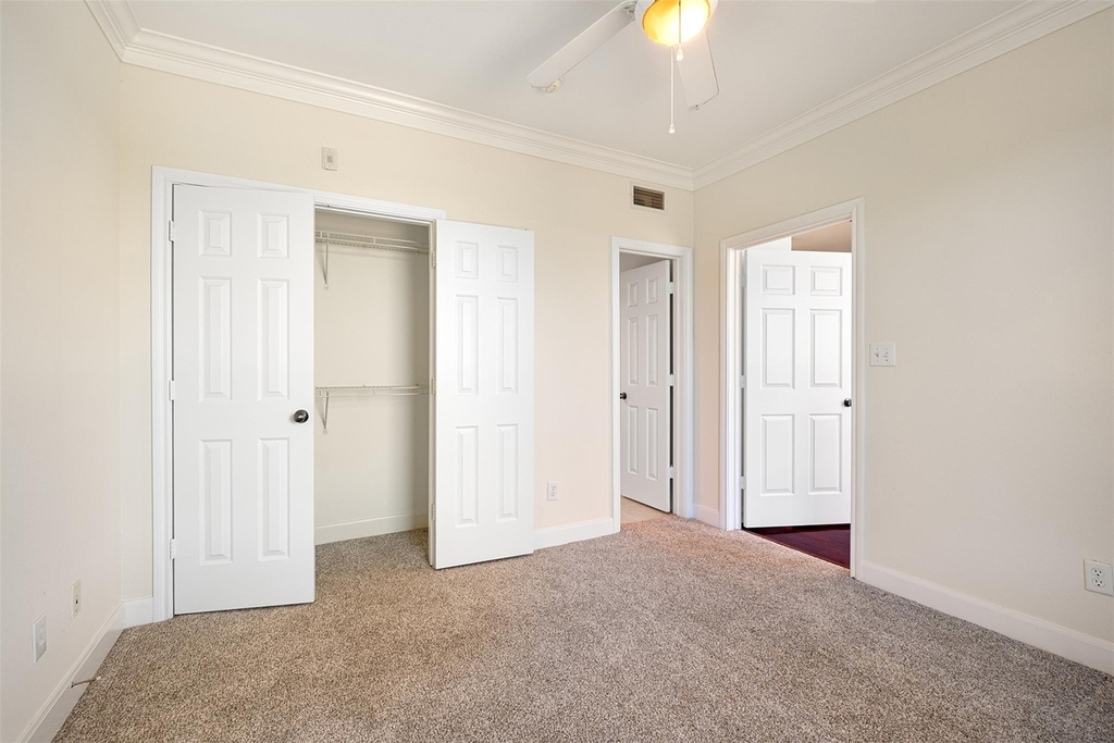 7701 Rialto Blvd - Photo 14