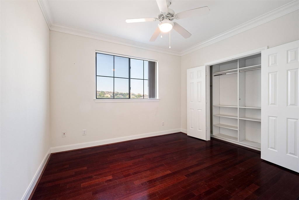 7701 Rialto Blvd - Photo 5