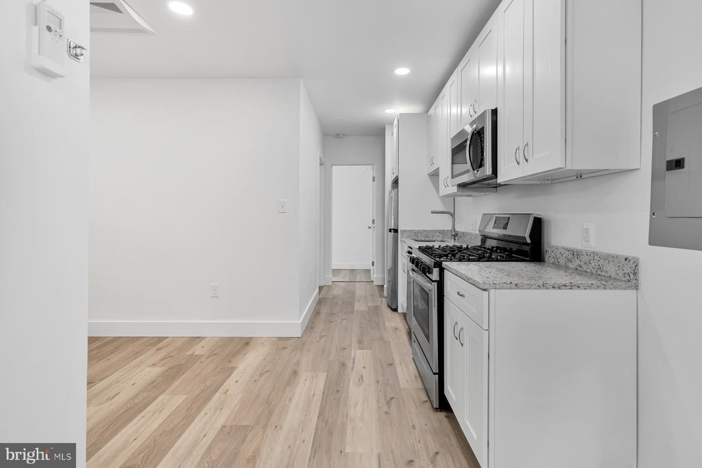 1353 Nicholson Street Nw - Photo 3