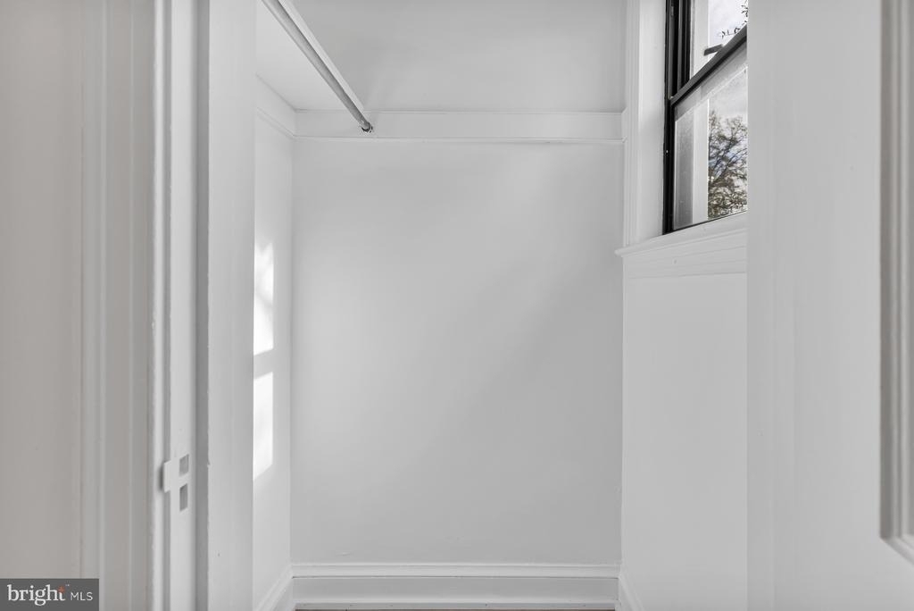 1353 Nicholson Street Nw - Photo 15
