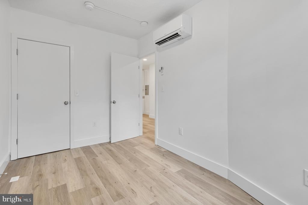 1353 Nicholson Street Nw - Photo 6