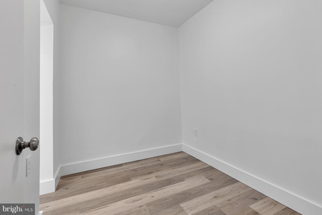 1353 Nicholson Street Nw - Photo 16
