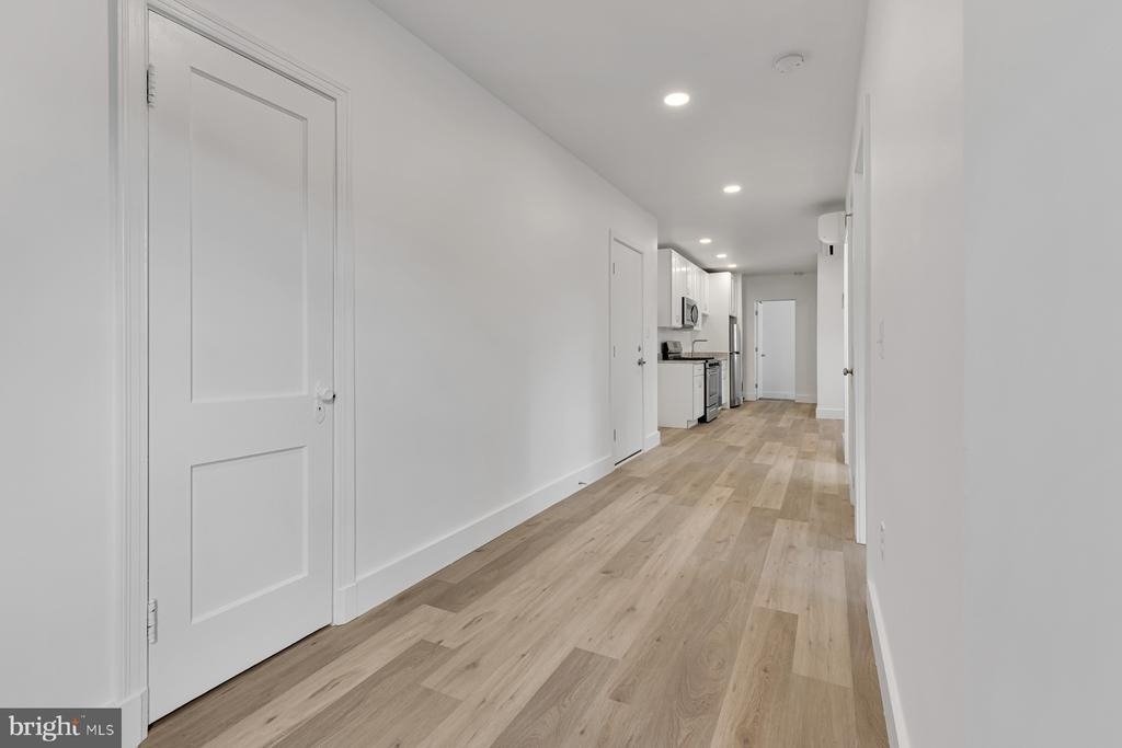 1353 Nicholson Street Nw - Photo 6