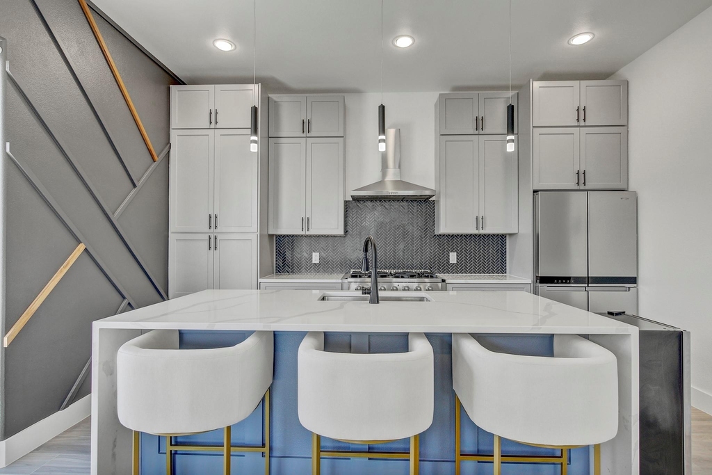 4703 Louis Ave - Photo 31