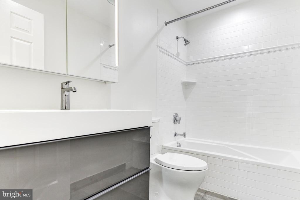 3221 Sutton Place Nw - Photo 12