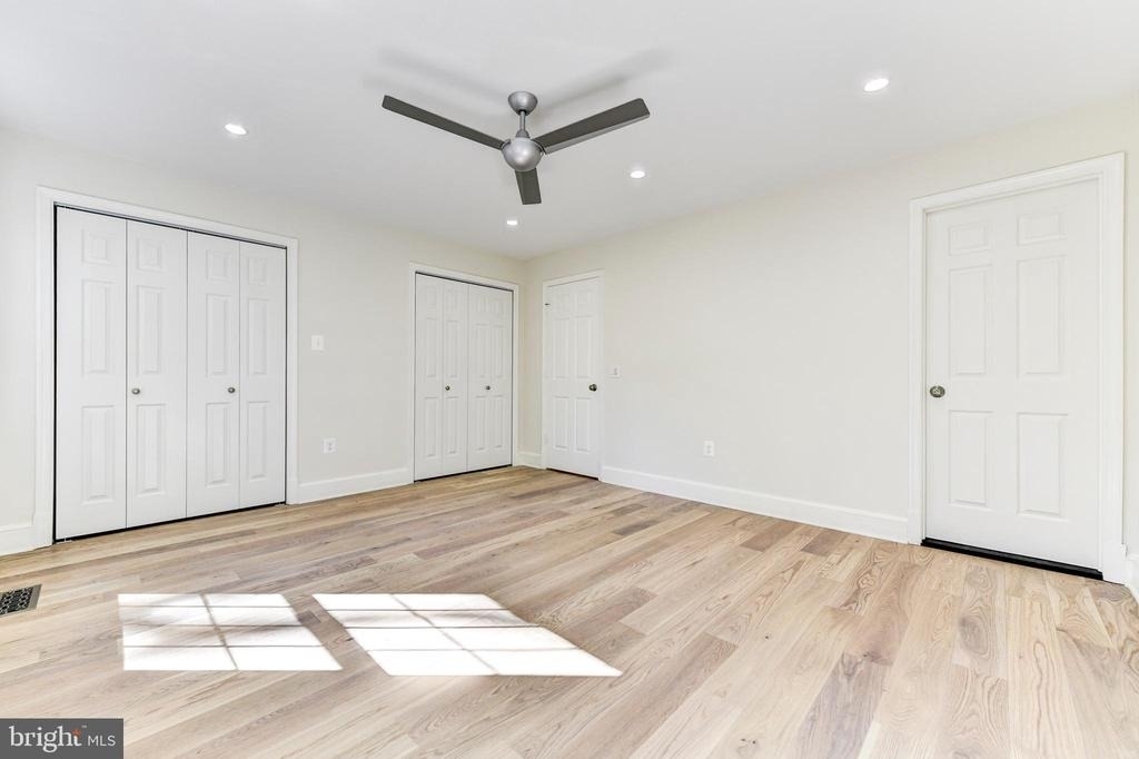 3221 Sutton Place Nw - Photo 11