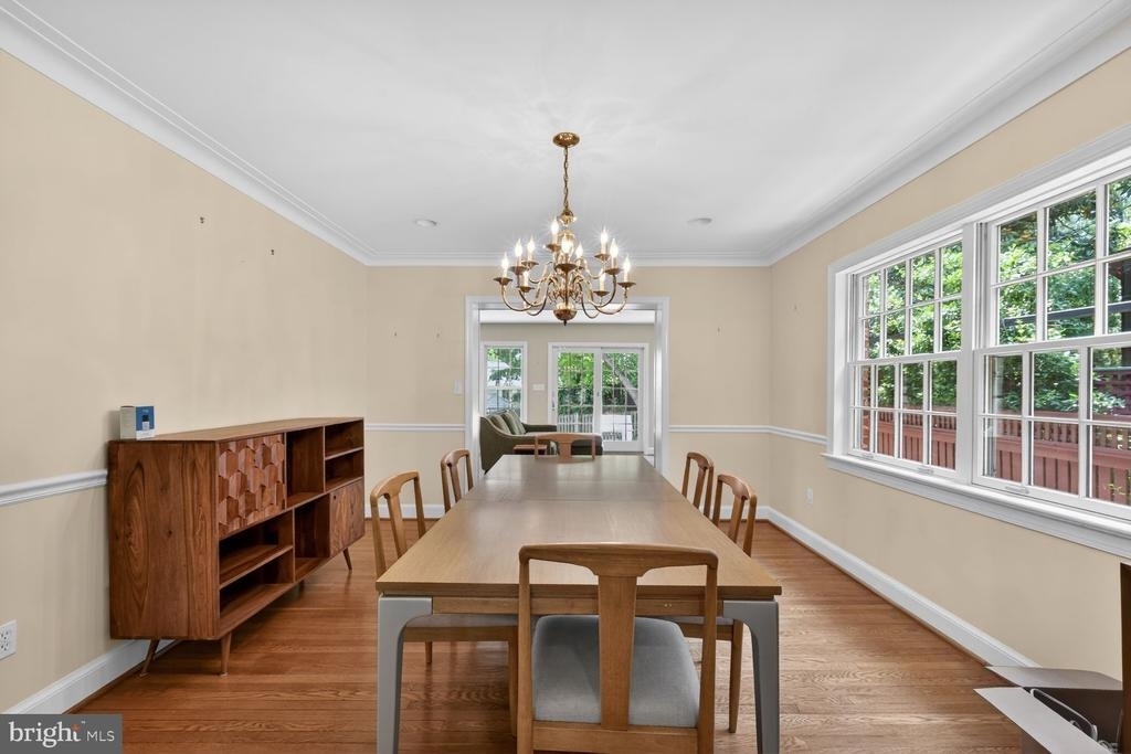 5105 34th Street Nw - Photo 5