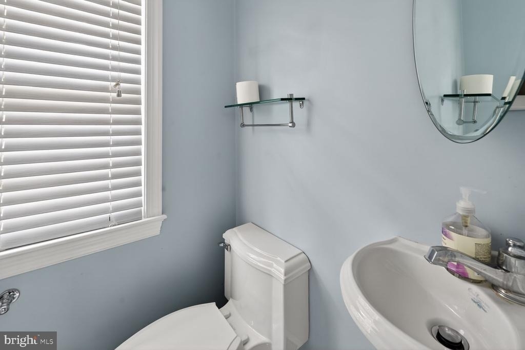 5105 34th Street Nw - Photo 12
