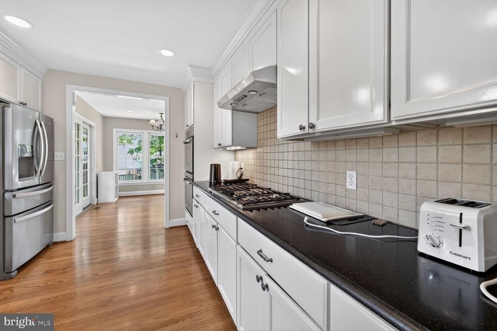 5105 34th Street Nw - Photo 10