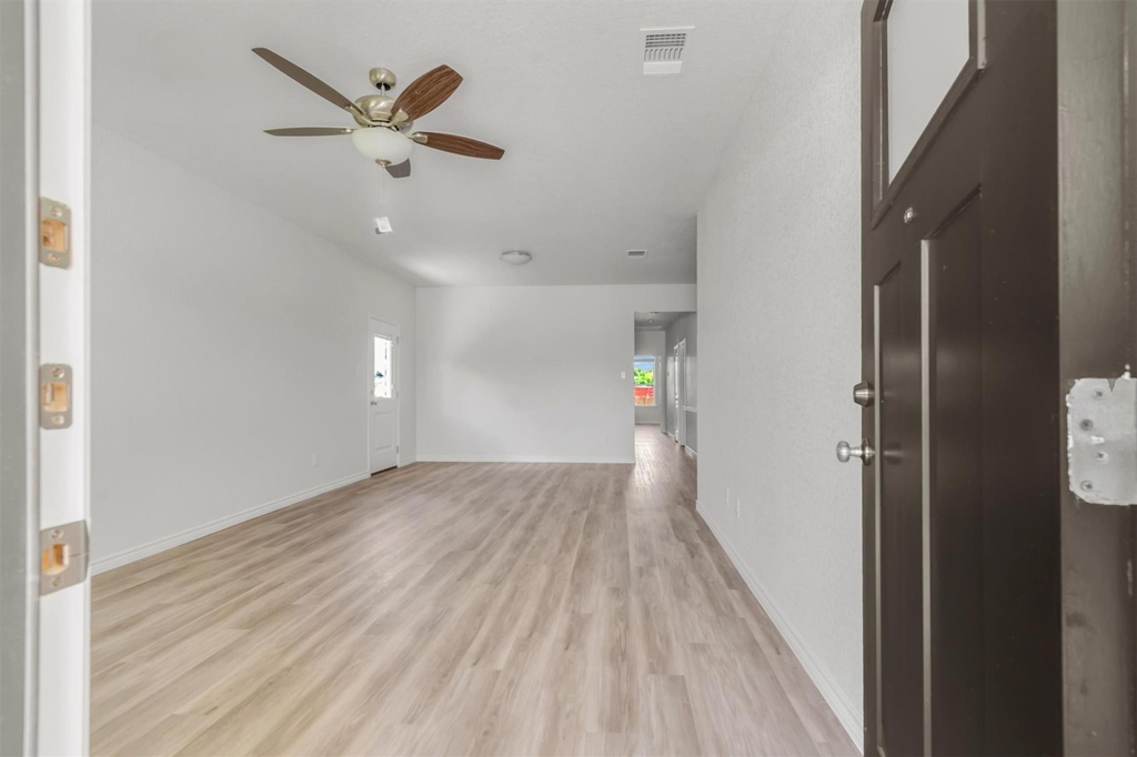 1118 Zora Dr - Photo 1