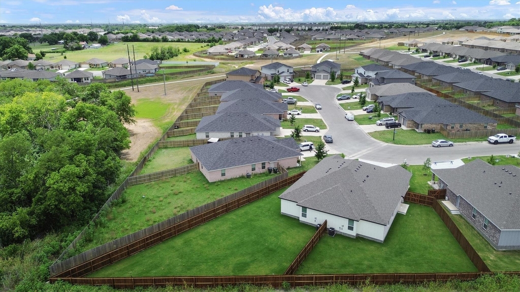 1118 Zora Dr - Photo 17