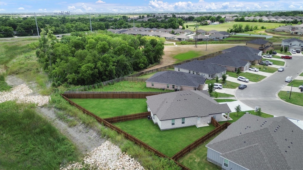 1118 Zora Dr - Photo 18