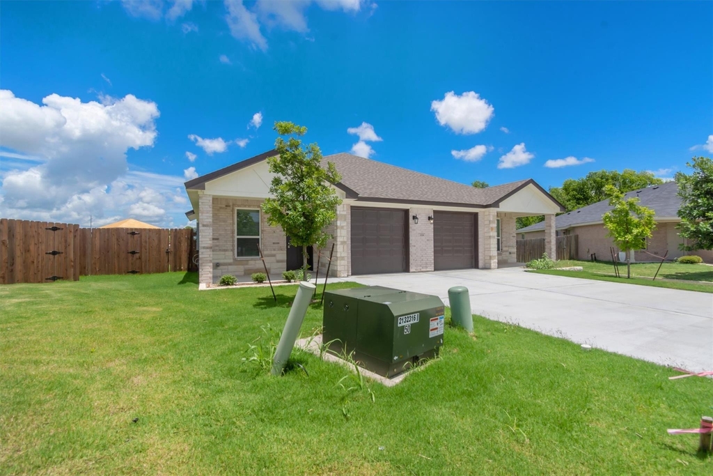 1118 Zora Dr - Photo 19