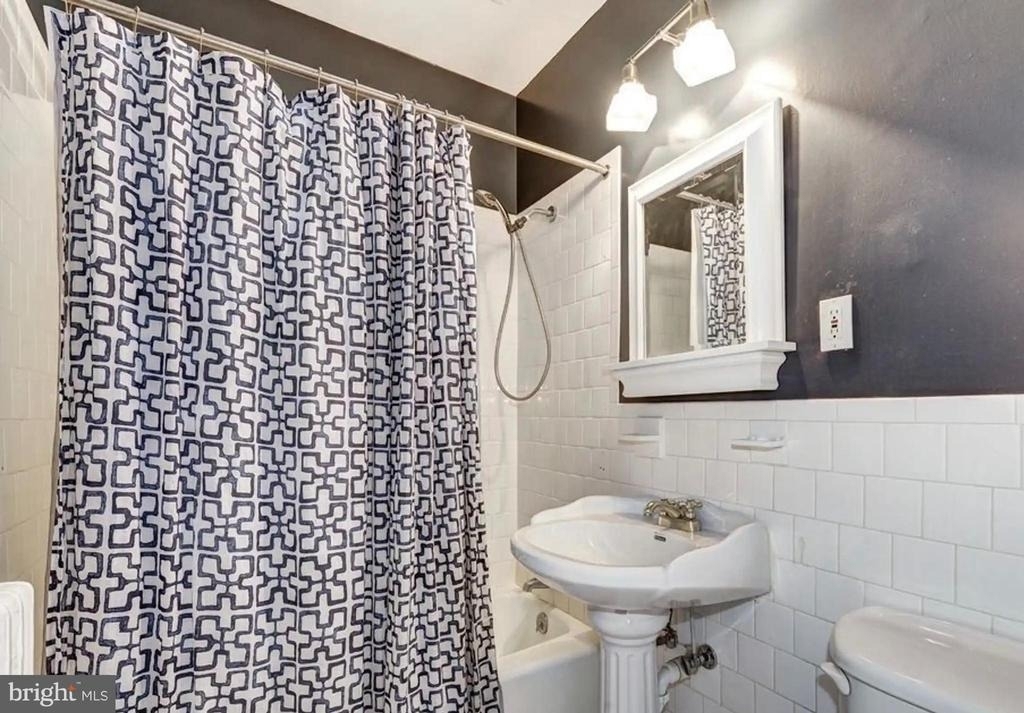 2116 37th Street Nw - Photo 11