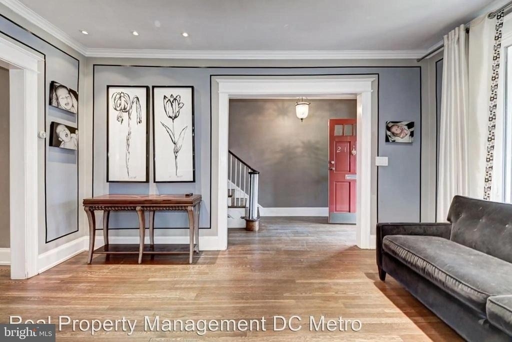 2116 37th Street Nw - Photo 2
