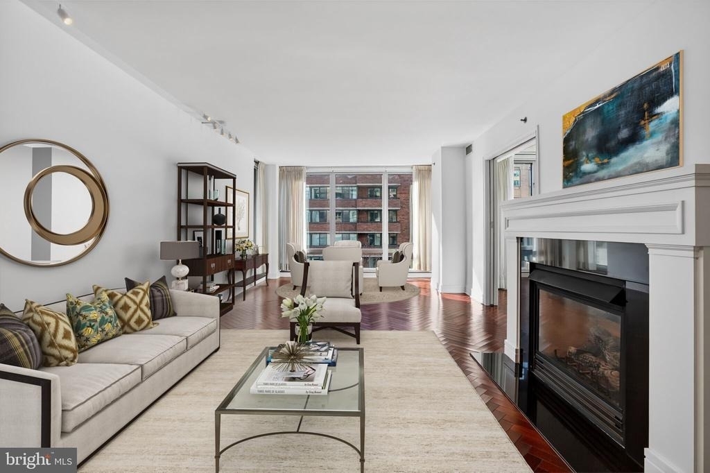 1155 23rd Street Nw - Photo 0