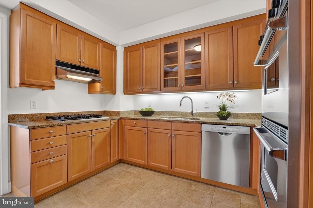 1155 23rd Street Nw - Photo 5
