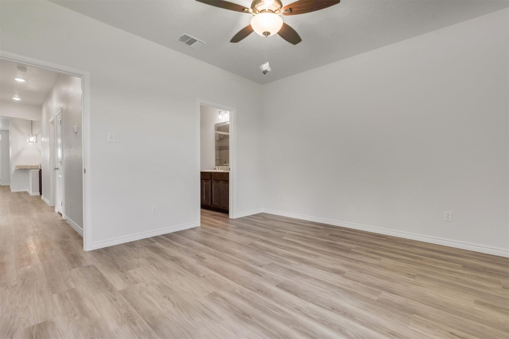 1118 Zora Dr - Photo 19