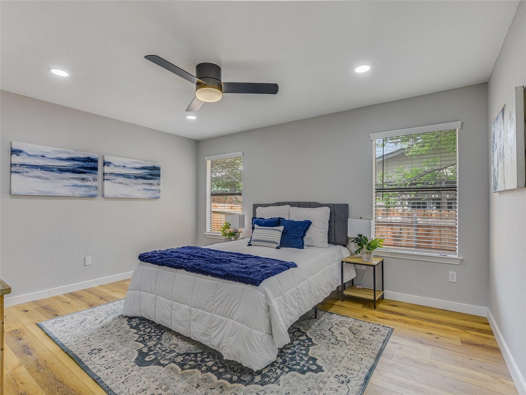 12900 Campos Dr - Photo 7