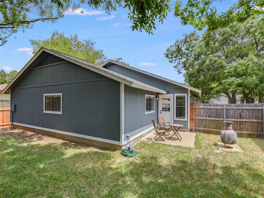 12900 Campos Dr - Photo 17