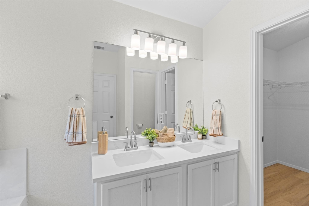 406 Covent Dr - Photo 22