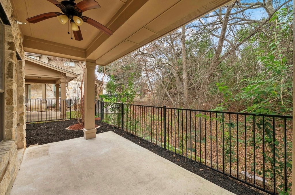 1310 W Parmer Ln - Photo 29