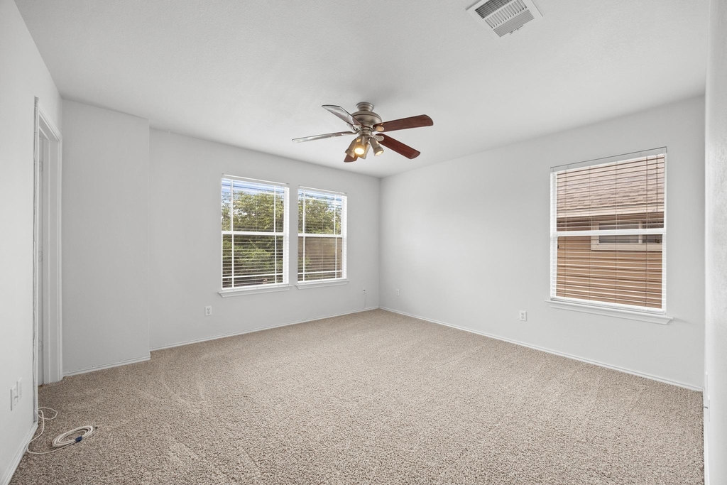 105 Fire Island Dr - Photo 14