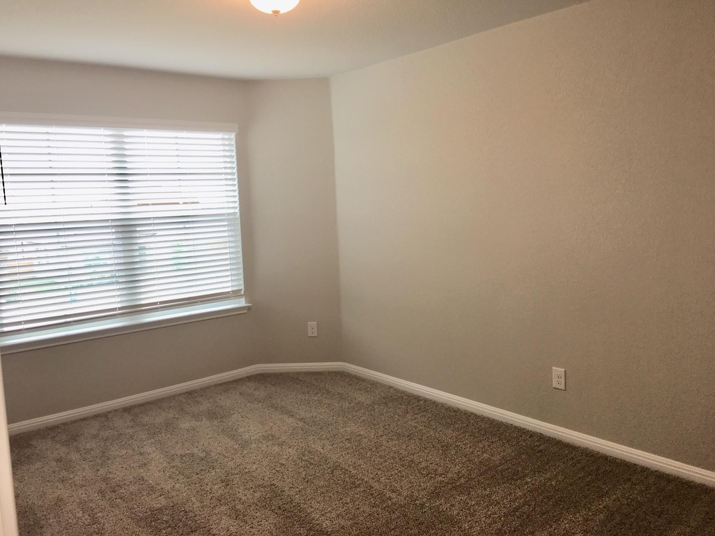 3073 Blantyre Bnd - Photo 14