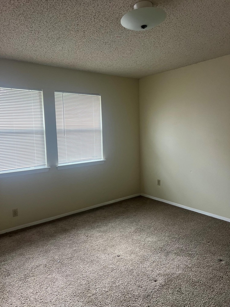 11429 Ptarmigan Dr - Photo 10