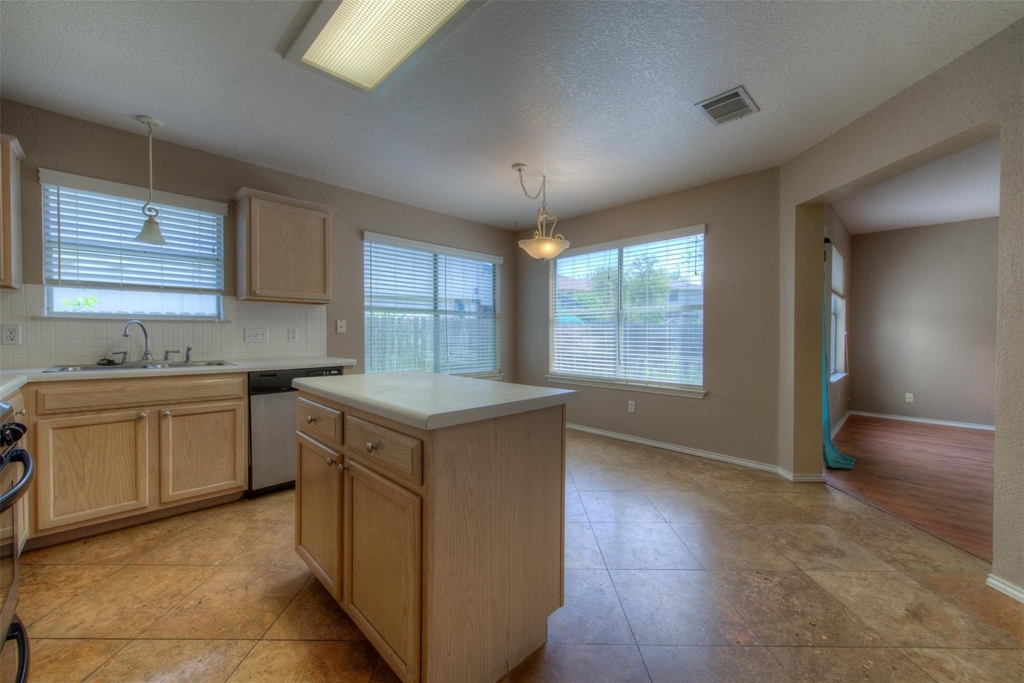 14721 Noya Dr - Photo 9