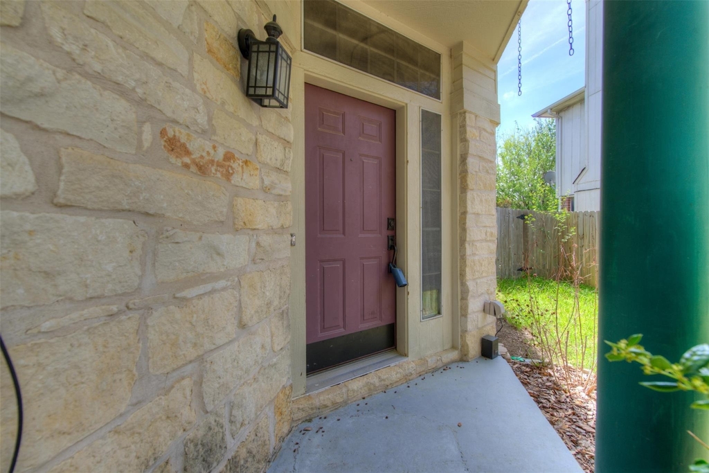 14721 Noya Dr - Photo 2