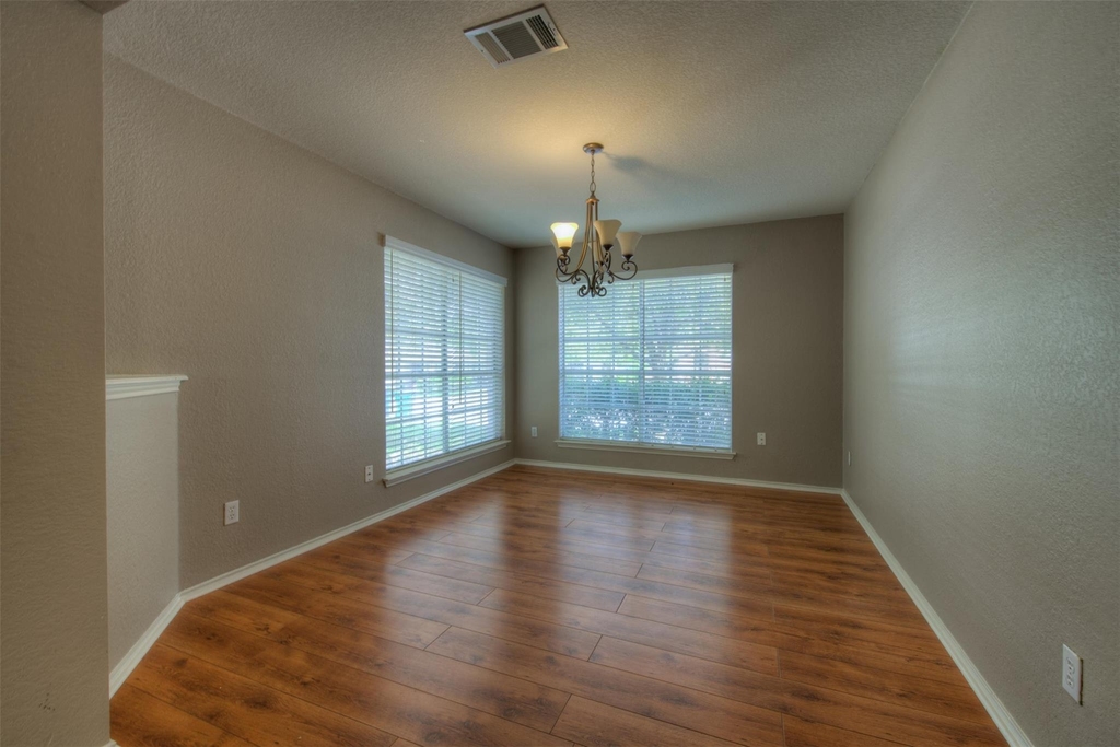 14721 Noya Dr - Photo 5