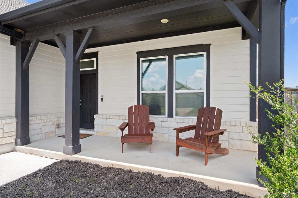 158 Patrick Herndon Dr - Photo 4