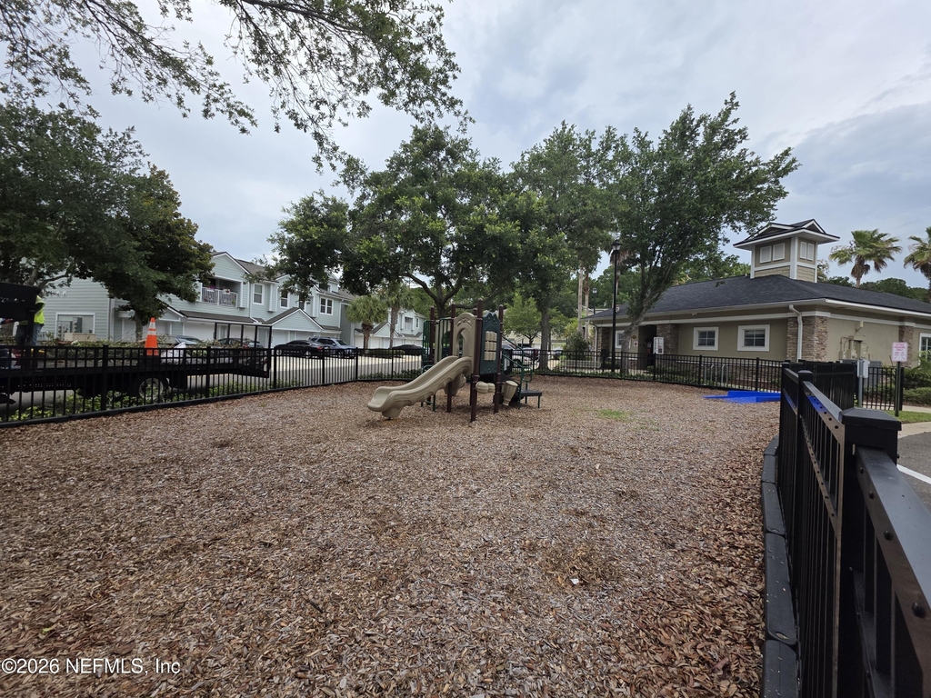 8196 Cabin Lake Circle - Photo 12