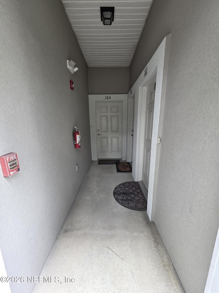 8196 Cabin Lake Circle - Photo 2