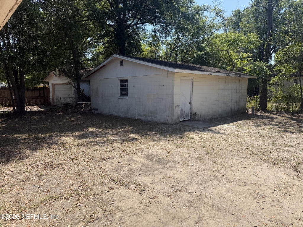 7336 Merrill Road - Photo 5