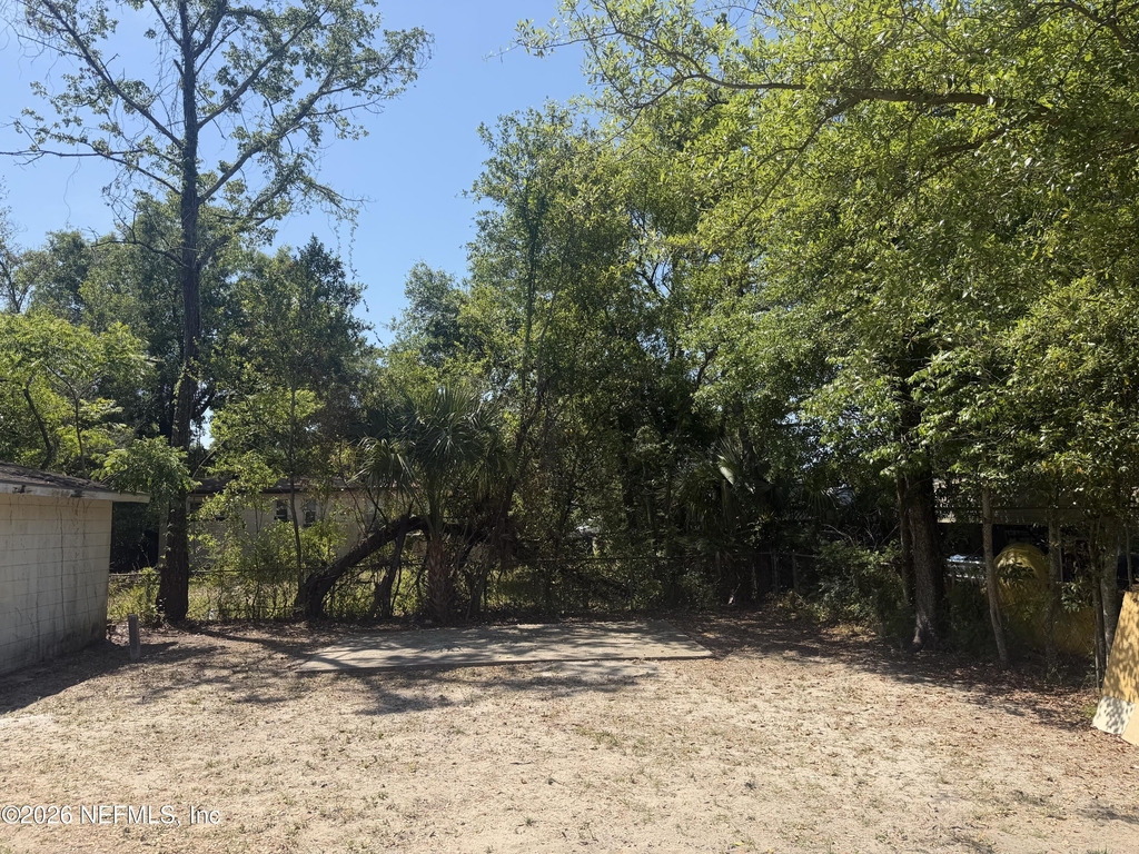 7336 Merrill Road - Photo 7