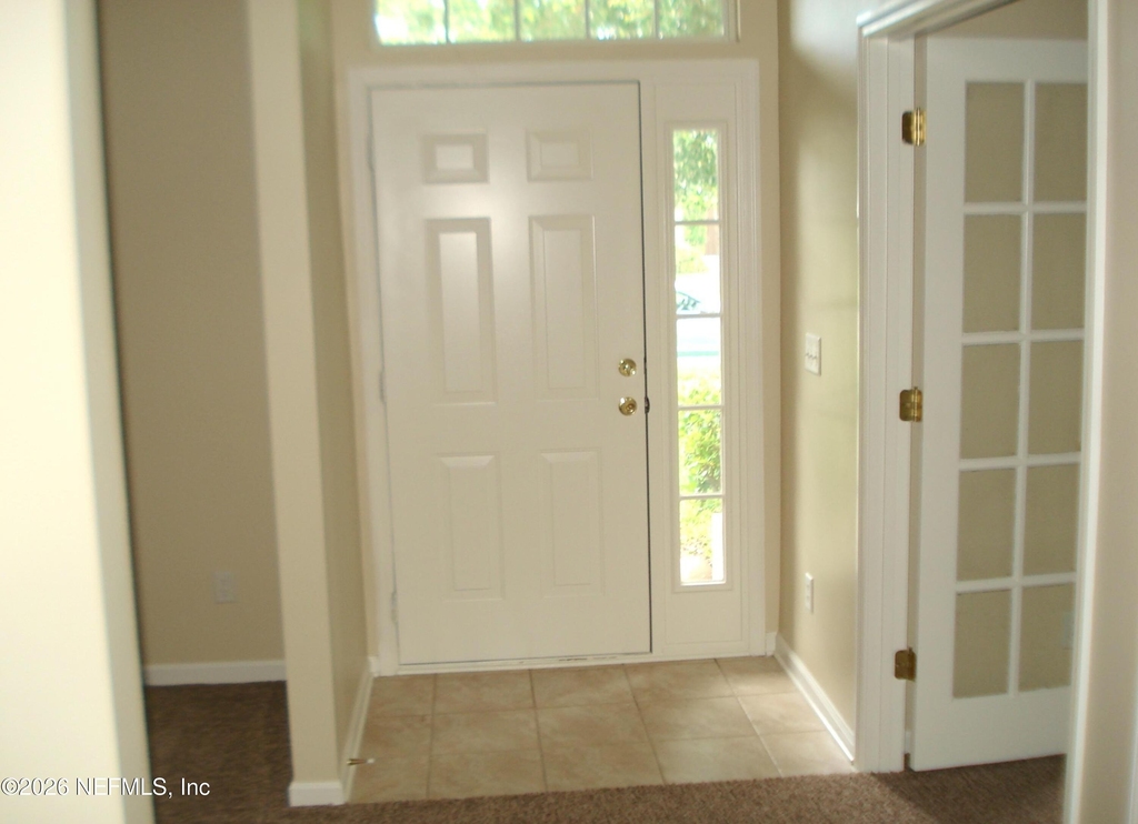684 Sid Drive - Photo 5