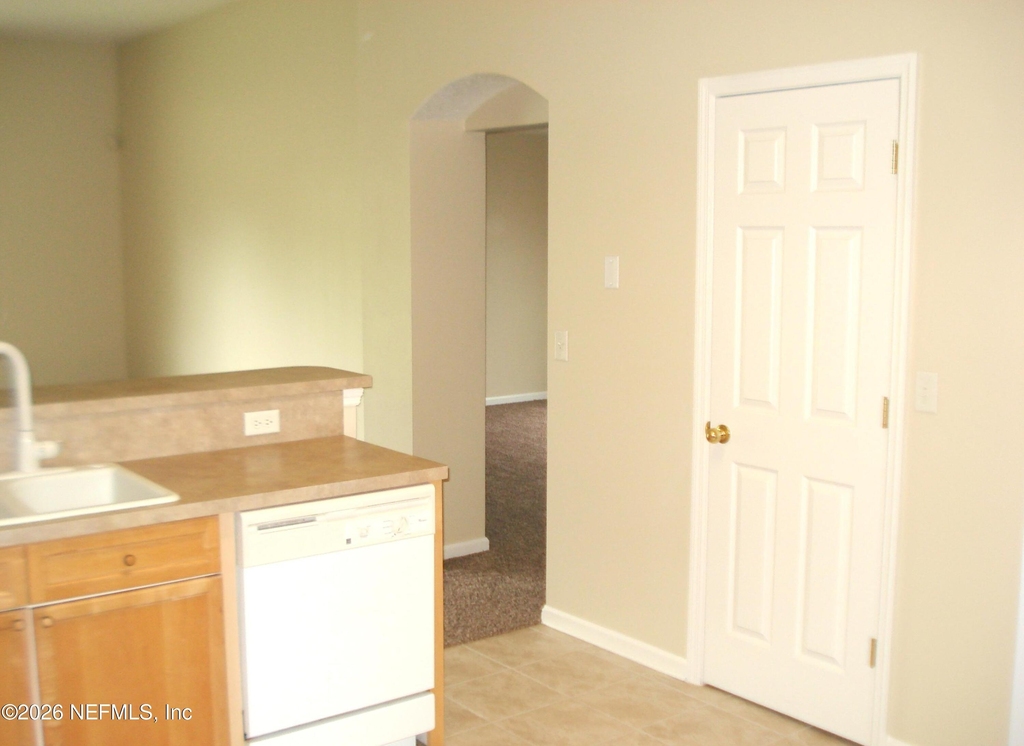 684 Sid Drive - Photo 12