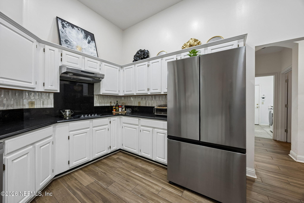 8342 Amherst Hills Lane - Photo 12
