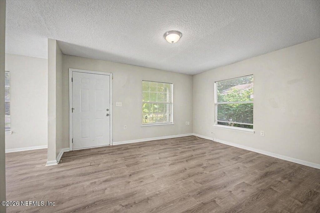 3303 Broadway Avenue - Photo 8