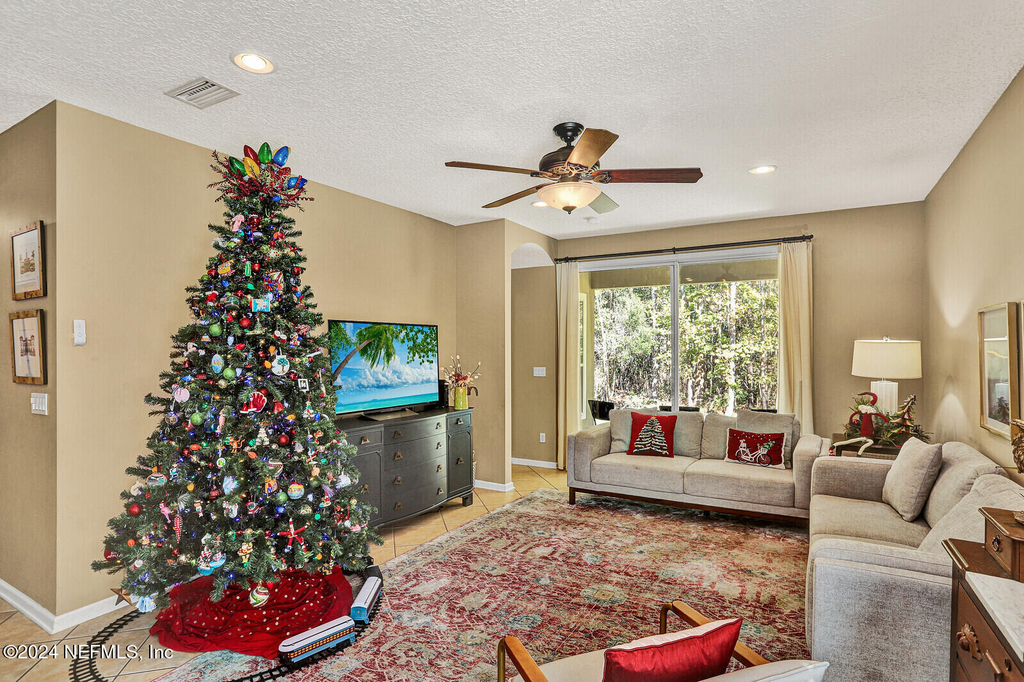 1808 Cross Pointe Way - Photo 3